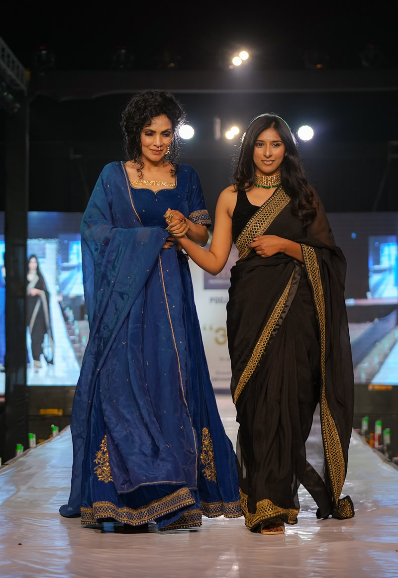 saree fashion show Showstopper pooja chauhan